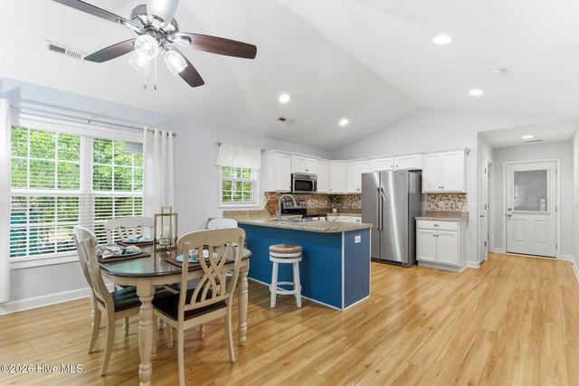 168 NE 3rd Street, Oak Island, NC 28465