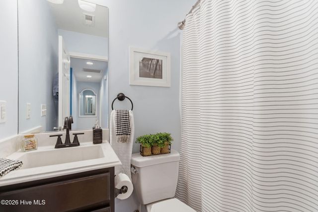 168 NE 3rd Street, Oak Island, NC 28465