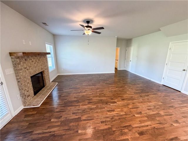 225 Arrowwood Drive, Carrollton, GA 30117