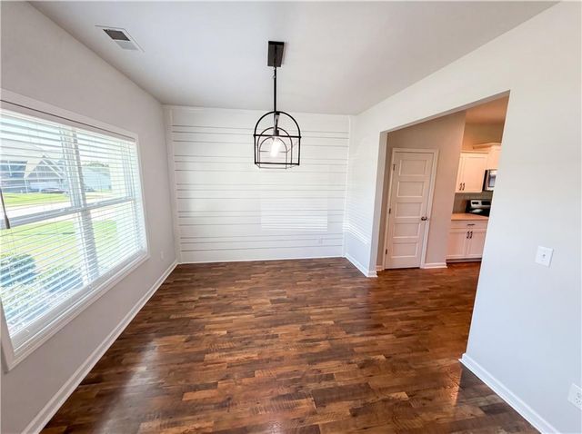 225 Arrowwood Drive, Carrollton, GA 30117