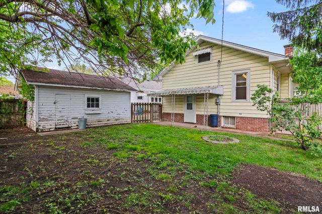 1941 S WHITTIER Avenue, Springfield, IL 62704