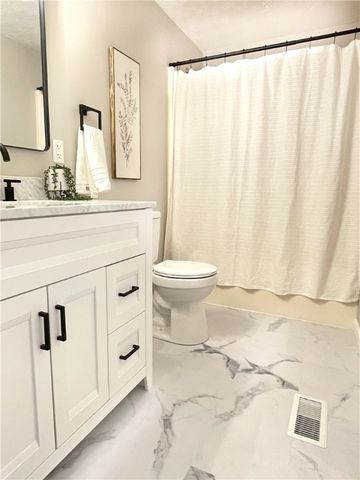 75 Southfield Drive, Webster, NY 14580