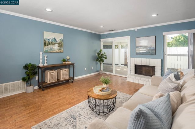 739 Valley Green Dr, Brentwood, CA 94513