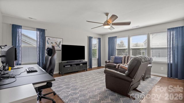 4328 Huntley Glen Drive, Pineville, NC 28134