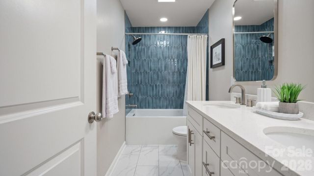 4328 Huntley Glen Drive, Pineville, NC 28134