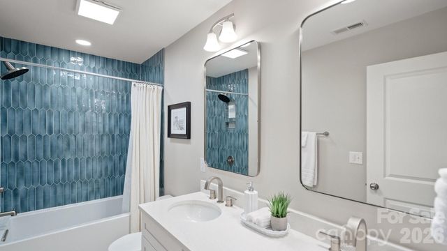 4328 Huntley Glen Drive, Pineville, NC 28134