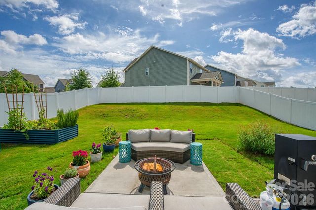 4328 Huntley Glen Drive, Pineville, NC 28134