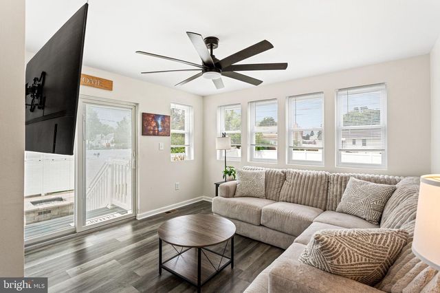 348 MANTUA AVE, Paulsboro, NJ 08066