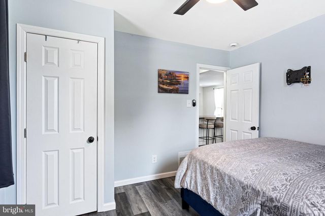 348 MANTUA AVE, Paulsboro, NJ 08066