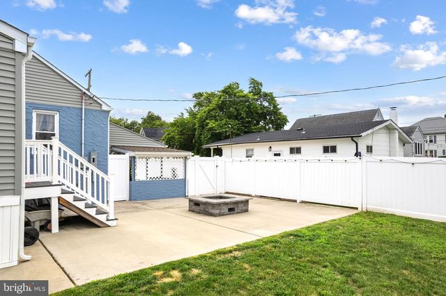 348 MANTUA AVE, Paulsboro, NJ 08066