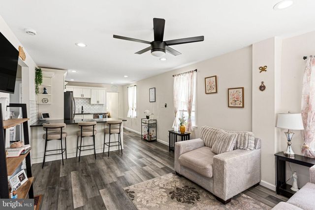 348 MANTUA AVE, Paulsboro, NJ 08066