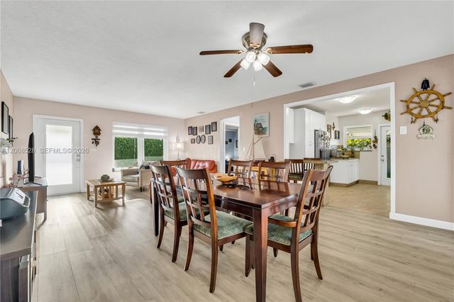 4275 SW 87th Avenue, Miami, FL 33165