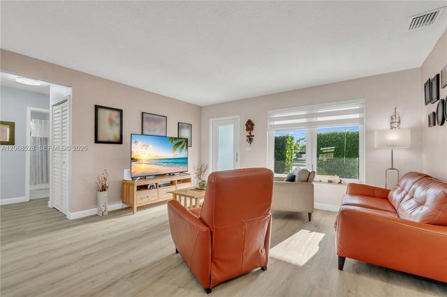 4275 SW 87th Avenue, Miami, FL 33165