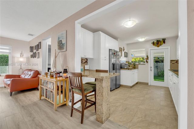 4275 SW 87th Avenue, Miami, FL 33165