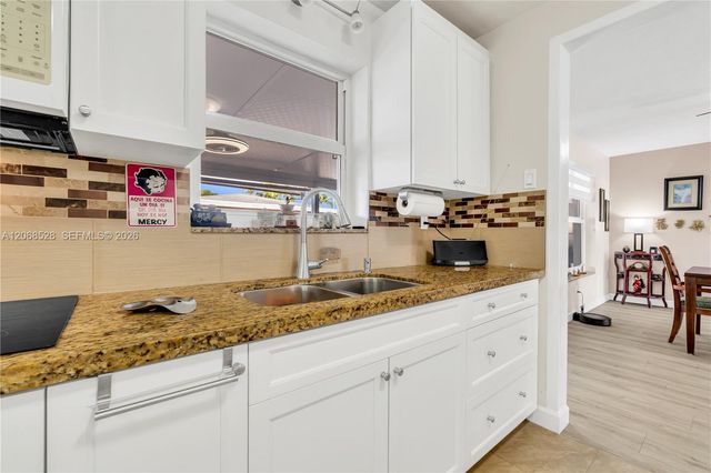 4275 SW 87th Avenue, Miami, FL 33165