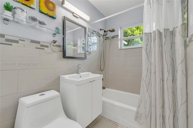 4275 SW 87th Avenue, Miami, FL 33165