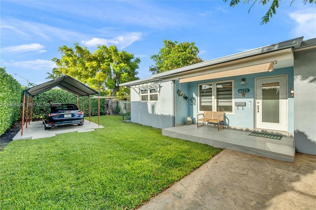 4275 SW 87th Avenue, Miami, FL 33165