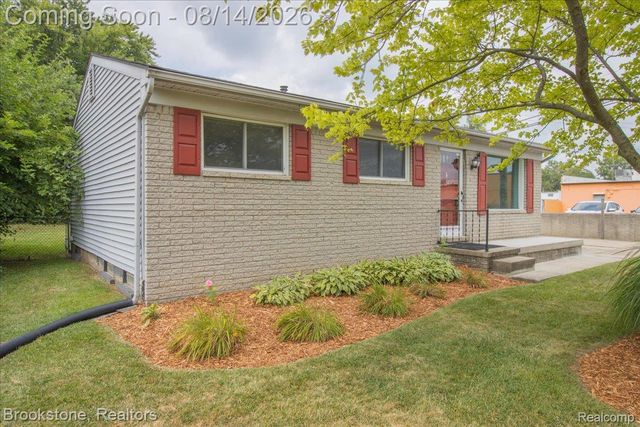 22265 Tulane Avenue, Farmington Hills, MI 48336