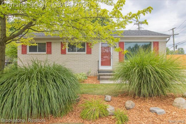 22265 Tulane Avenue, Farmington Hills, MI 48336
