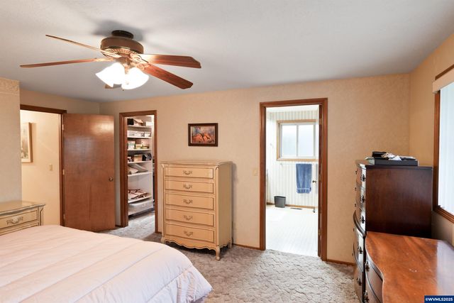 1347 Spyglass Ct SE, Salem, OR 97306