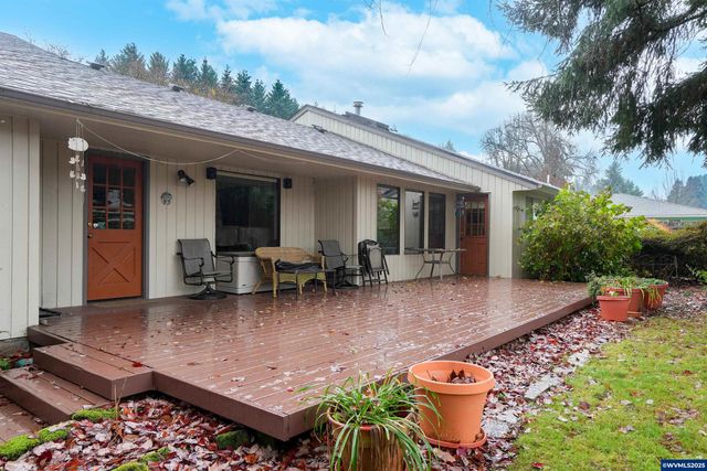 1347 Spyglass Ct SE, Salem, OR 97306