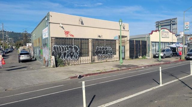 7508 International Boulevard, Oakland, CA 94621