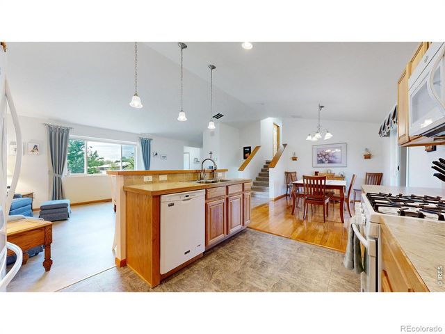 479 E 27th Street, Loveland, CO 80538