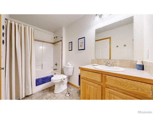 479 E 27th Street, Loveland, CO 80538
