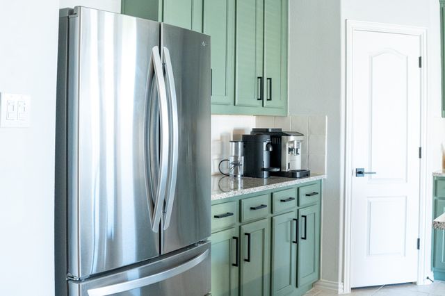 416 Windy Knoll Road, Fort Worth, TX 76028