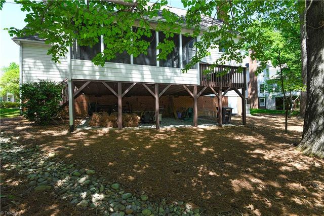2700 Red Gate Court, Jamestown, NC 27282
