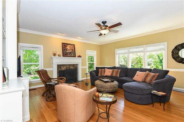2700 Red Gate Court, Jamestown, NC 27282