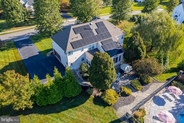 18 MORNING GLORY CIR, Mullica Hill, NJ 08062