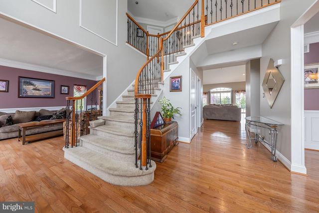 18 MORNING GLORY CIR, Mullica Hill, NJ 08062
