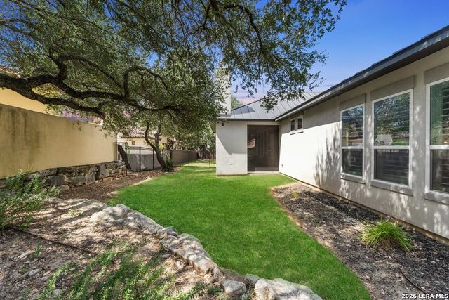 24030 La Tapiceria, San Antonio, TX 78261
