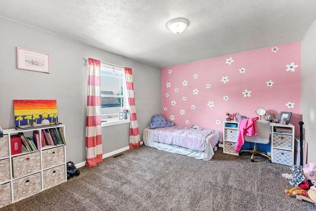 8809 E Cataldo Ave, Spokane Valley, WA 99212