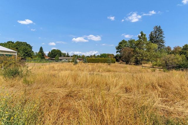 8809 E Cataldo Ave, Spokane Valley, WA 99212