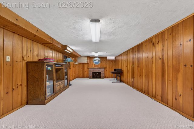 351 Ridgemont Road, Grosse Pointe Farms, MI 48236