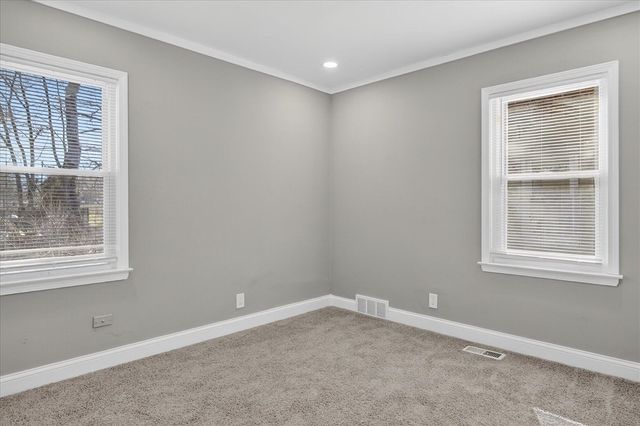 8222 Roselawn Street, Detroit, MI 48204