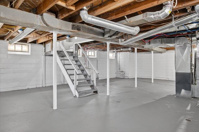 8222 Roselawn Street, Detroit, MI 48204