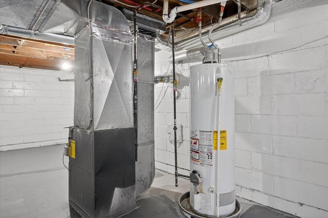 8222 Roselawn Street, Detroit, MI 48204