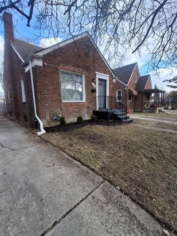 8222 Roselawn Street, Detroit, MI 48204