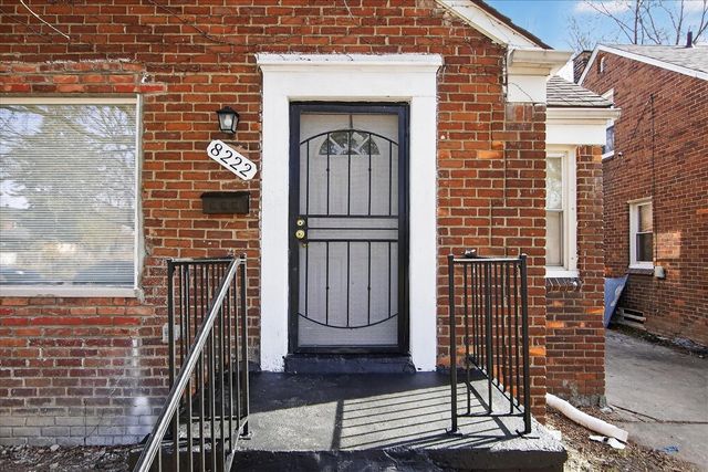 8222 Roselawn Street, Detroit, MI 48204