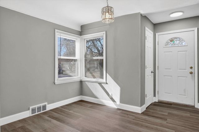 8222 Roselawn Street, Detroit, MI 48204