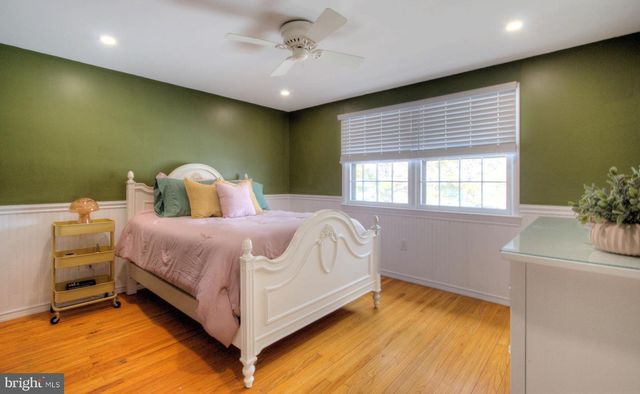 121 BOUND BROOK CT, Sewell, NJ 08080