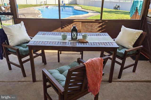 121 BOUND BROOK CT, Sewell, NJ 08080