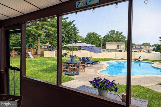 121 BOUND BROOK CT, Sewell, NJ 08080