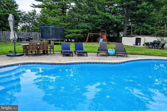 121 BOUND BROOK CT, Sewell, NJ 08080