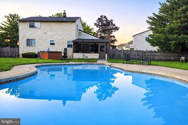 121 BOUND BROOK CT, Sewell, NJ 08080