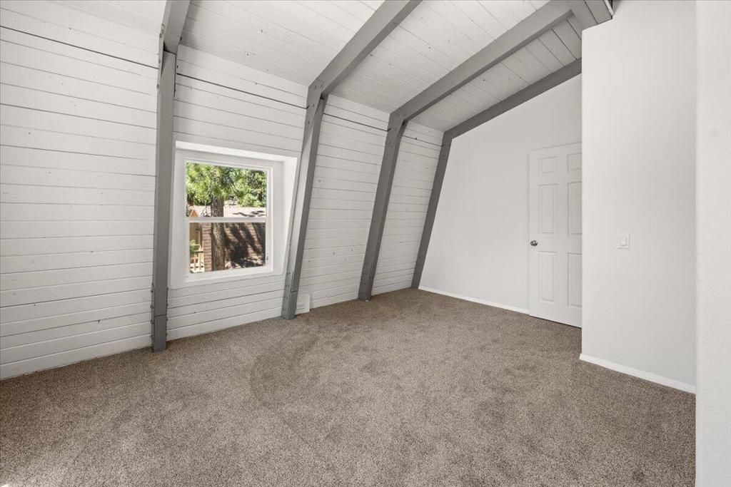 Image 19 of property listing at 498 Division Drive, Big Bear, CA 92314