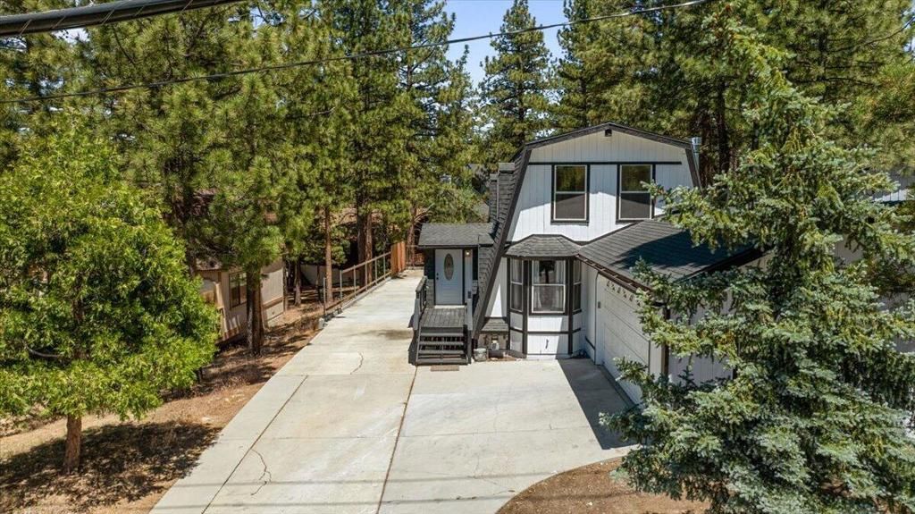 Image 30 of property listing at 498 Division Drive, Big Bear, CA 92314
